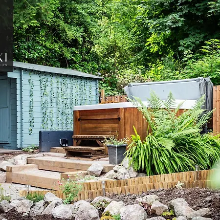 Relaxing Ironbridge Hot Tub Retreat Villa Exterior photo